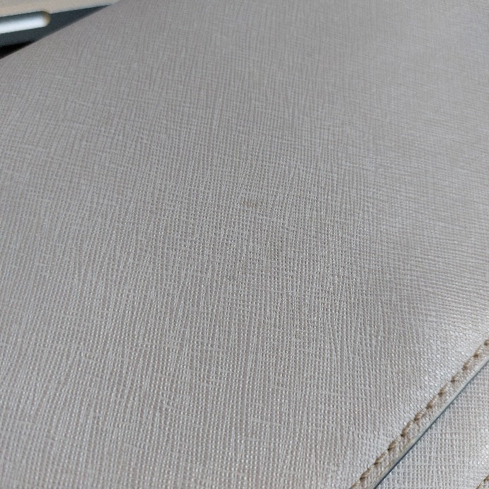 Michael Kors Grey Leather Jet Set Large Saffiano Crossbody Bag | Gently Used |