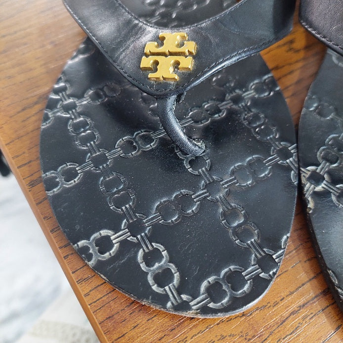 Tory Burch Black Leather Monroe Thong Sandals | Pre Loved |