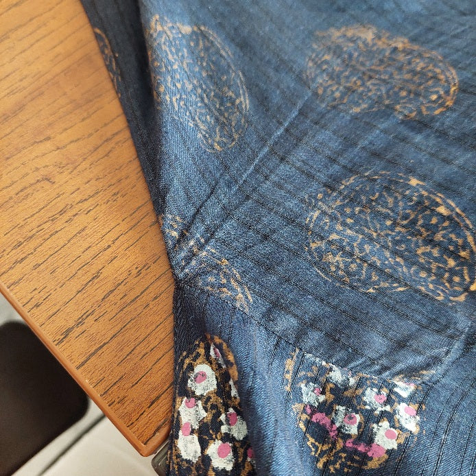 Blocked Navy Kairi Printed Kurta | Pre Loved |
