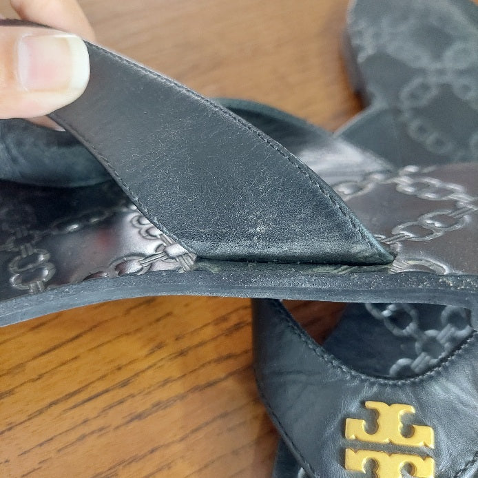 Tory Burch Black Leather Monroe Thong Sandals | Pre Loved |