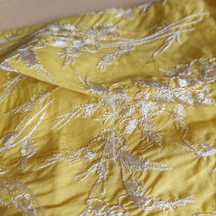 Sana Safinaz Yellow Thread Embroidered Kurta | Gently Used |