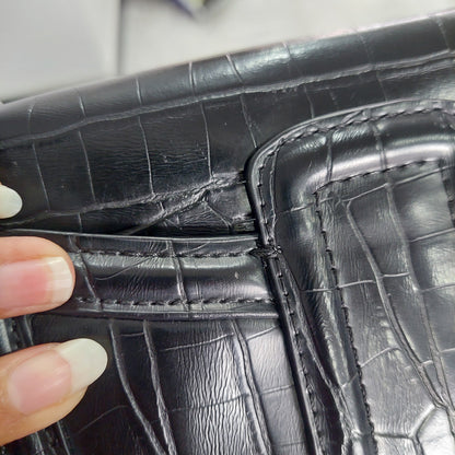 Zara Black Crocodile Patterned Faux Leather Mini City Crossbody Bag | Pre Loved | - Secret Stash