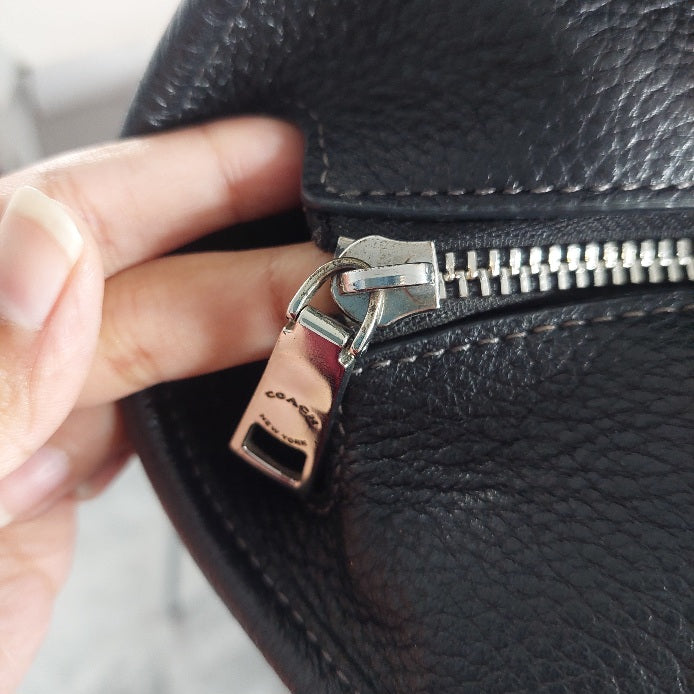 Coach Black Pebbled Leather “Meadow” Shoulder Bag | Pre Loved |