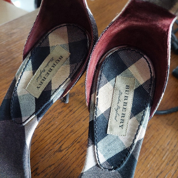 Burberry Checked Canvas Bow Embellished Heel Sandals | Pre Loved |