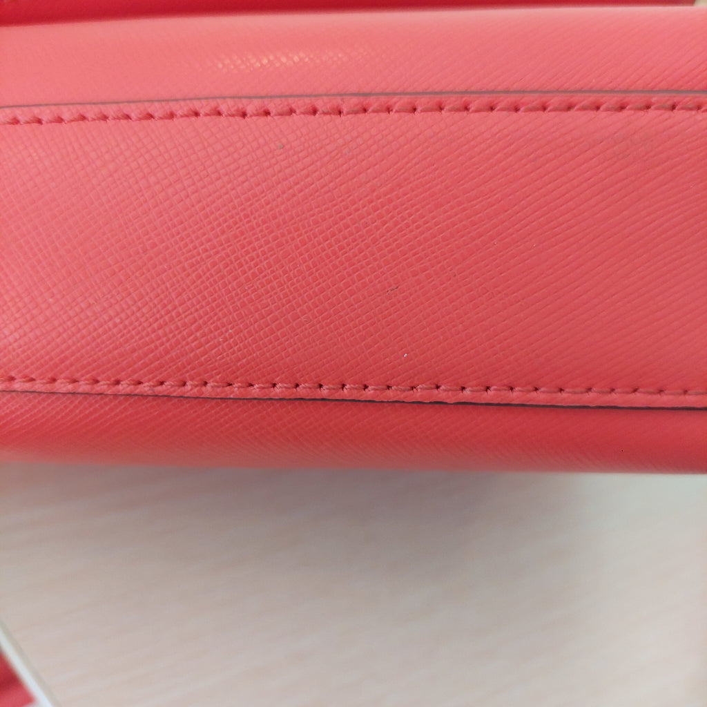 Kate Spade Red Carson Leather Crossbody Bag | Pre Loved |