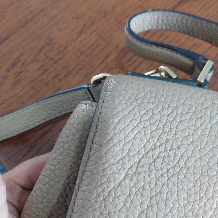Michael Kors Beige Callie Leather Crossbody Bag | Pre Loved |