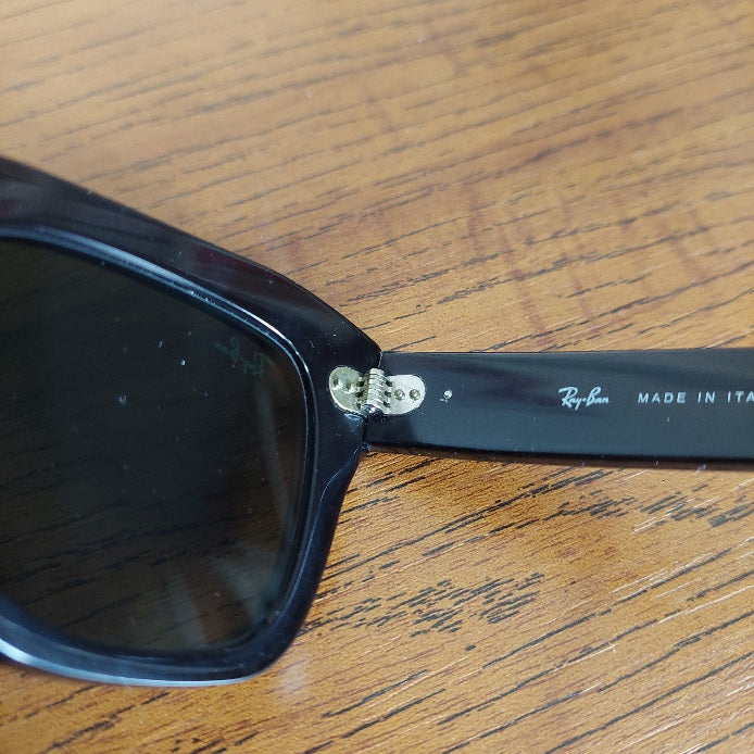Ray Ban Black Square RB2186 Unisex Sunglasses | Gently Used |