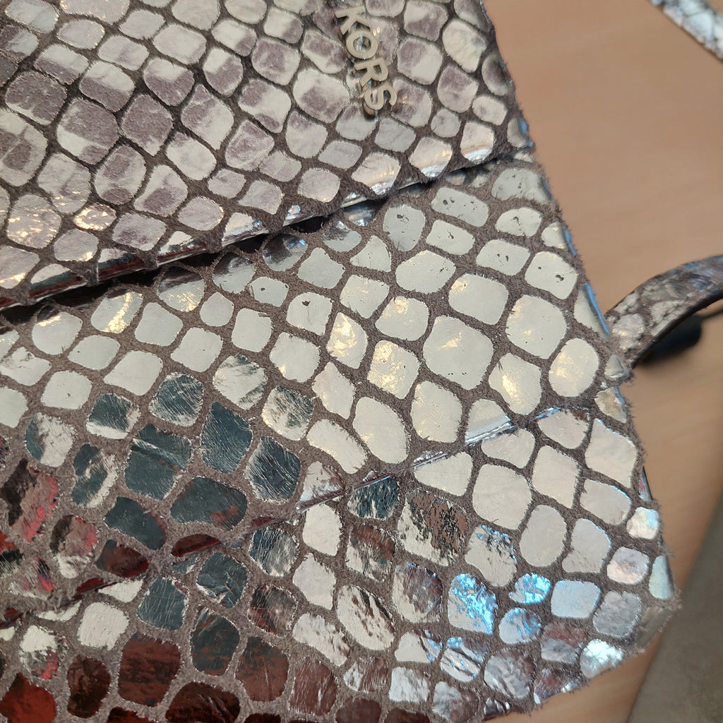 Michael Kors 'Daria' Silver Leather Snakeskin Textured Shoulder Bag | Pre Loved |