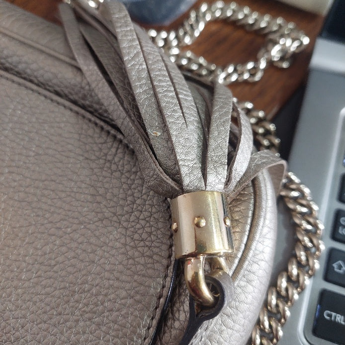 Gucci Gold Pebbled Leather Soho Chain Flap Bag | Pre Loved |