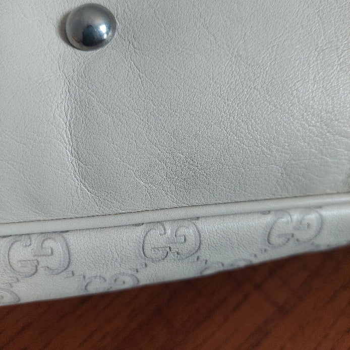 Gucci White Guccissima Leather Tote Bag | Gently Used |