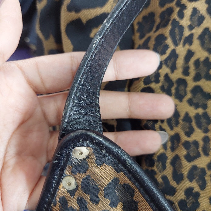 Fendi Canvas Monogram & Cheetah Print Hobo Bag | Pre Loved |