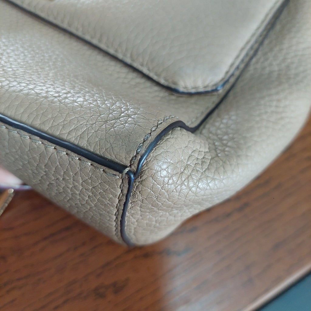Michael Kors Beige Callie Leather Crossbody Bag | Pre Loved |