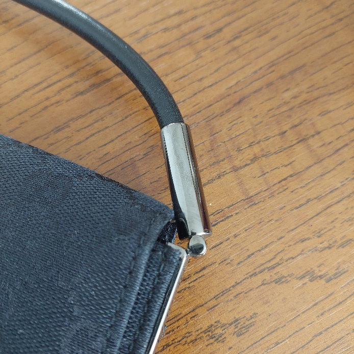 Gucci Black Canvas & Leather GG Toile Baguette Noir Shoulder Bag | Pre Loved |