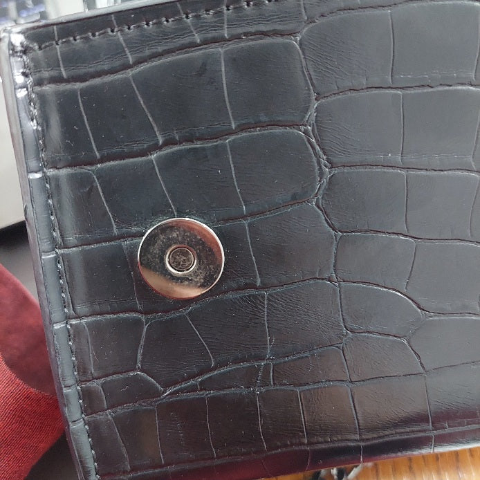 Zara Black Crocodile Patterned Faux Leather Mini City Crossbody Bag | Pre Loved | - Secret Stash