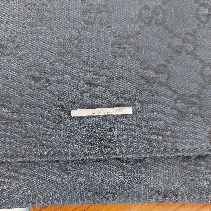 Gucci Black Canvas & Leather GG Toile Baguette Noir Shoulder Bag | Pre Loved |