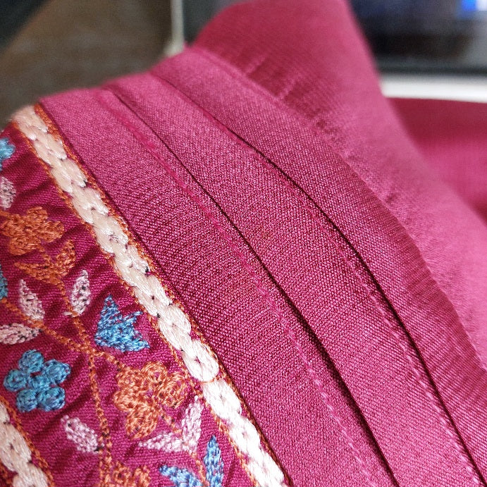 Talha Batla Magenta Embroidered Pleated Kurta | Pre Loved |