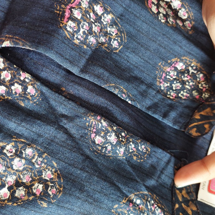 Blocked Navy Kairi Printed Kurta | Pre Loved |