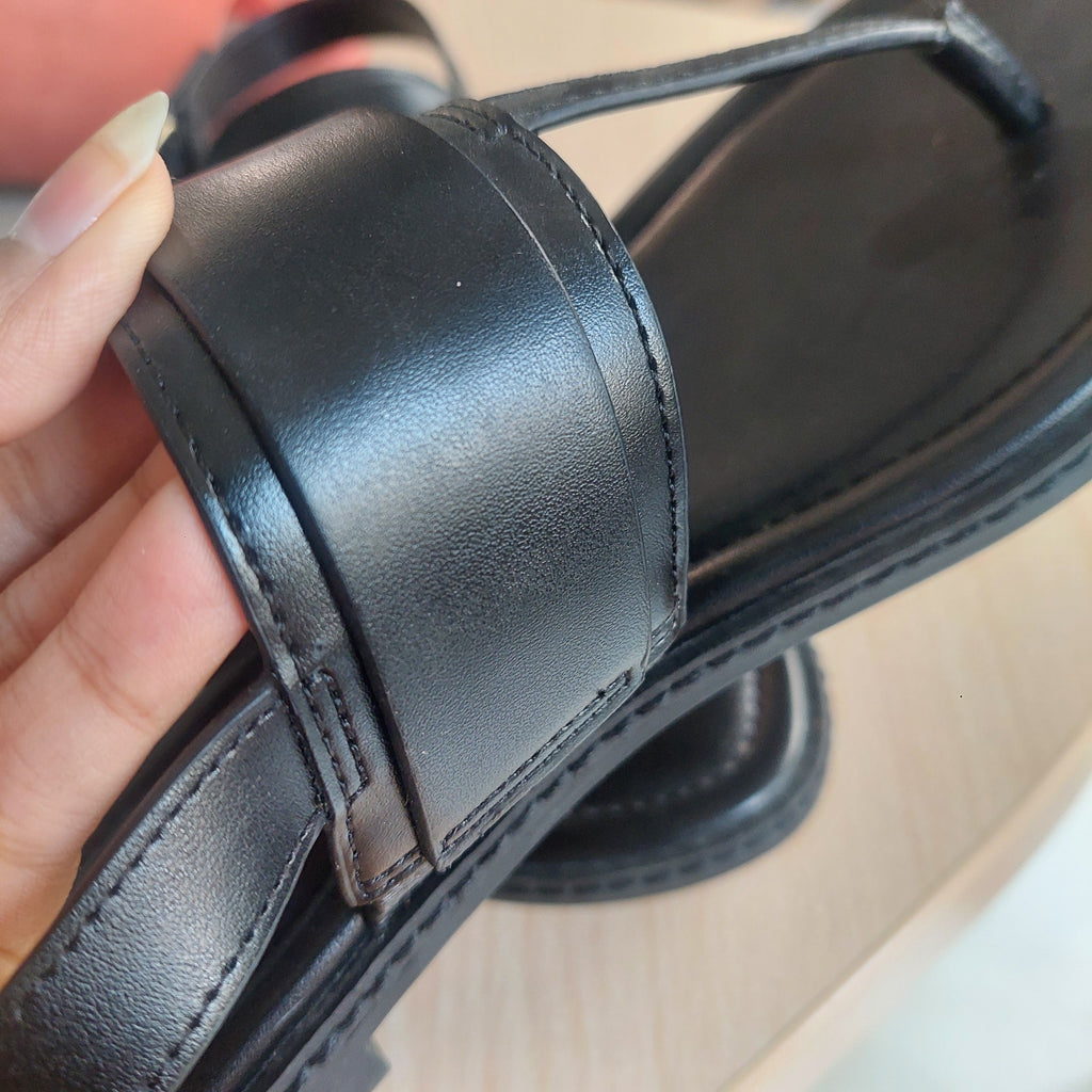 Michael Kors Black Leather 'Carmen' Sandals | Gently Used |