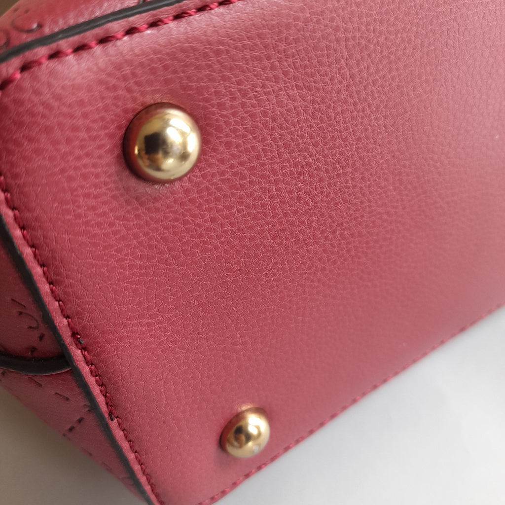 Carpisa Deep Pink Diamond Patterned Tote | Brand New |