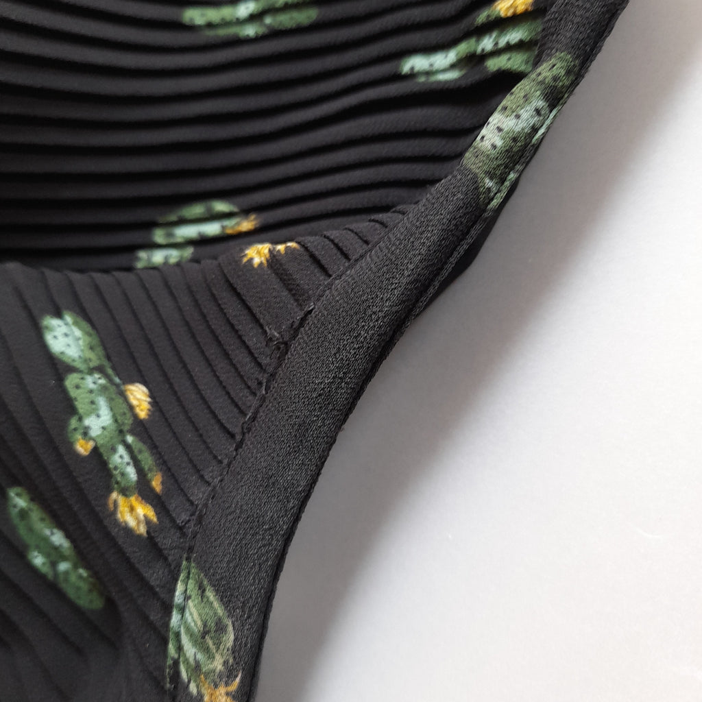 ZARA Black Cactus Print Pleated Tunic | Gently Used |