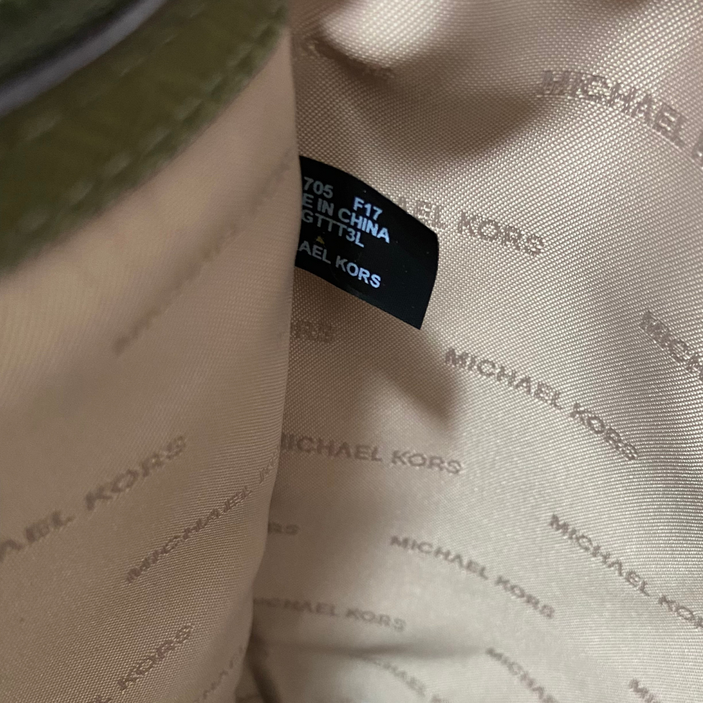 Michael Kors Army Green Saffiano Leather Jet Set Large Pocket Tote Bag ...