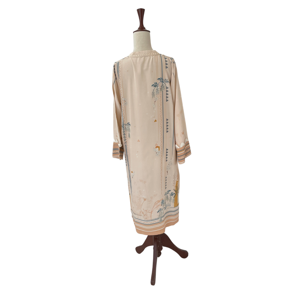 Sania Maskatiya Light Peach Digital Prink Silk Kurta | Gently Used |
