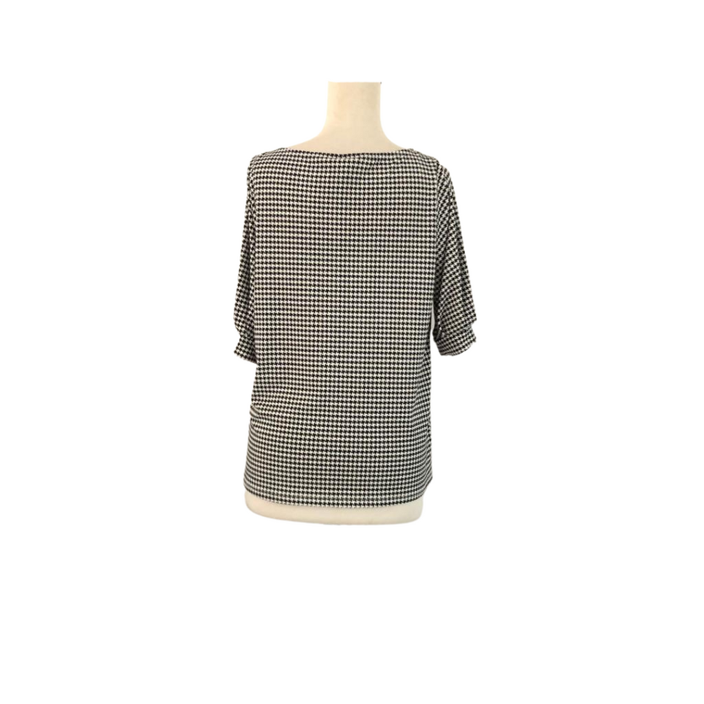 H&M Black and White Houndstooth Print Top | Gently Used |