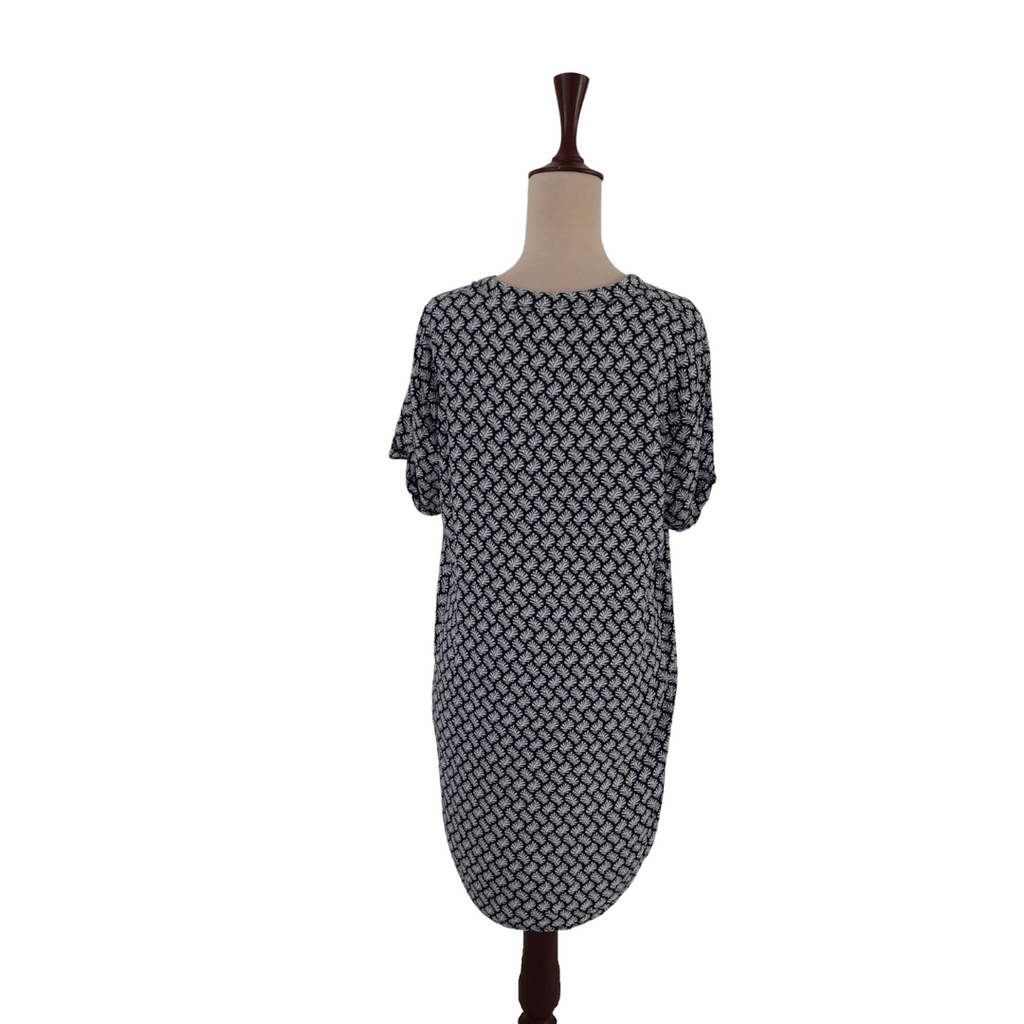 H&M Blue & White Printed Short-Sleeves Tunic | Gently Used |