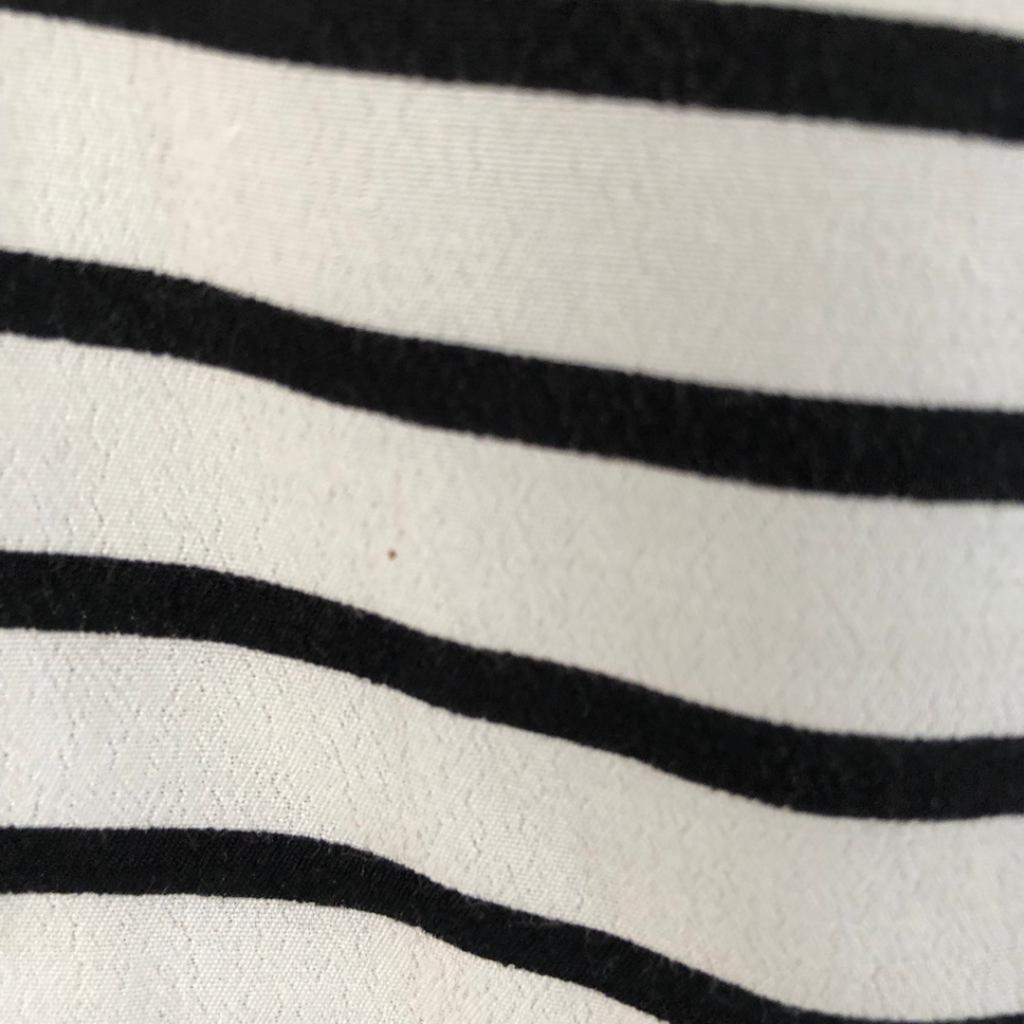 H&M Black and White Horizontal Striped Top | Gently Used |