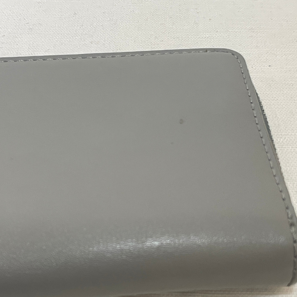 Anne Klein Grey Cut-out Detail Wallet | Gently Used |