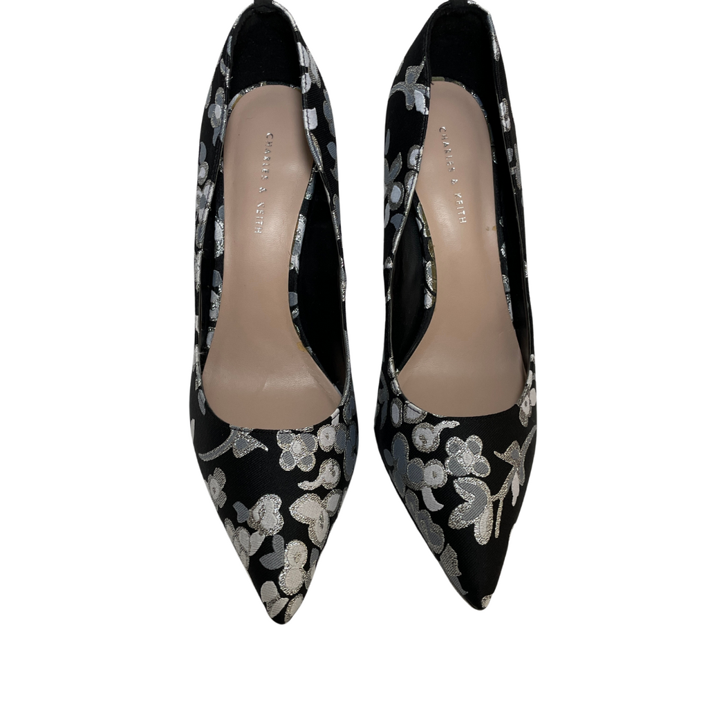 Charles & Keith Black & Silver Floral Print Pointed Pumps | Like New |