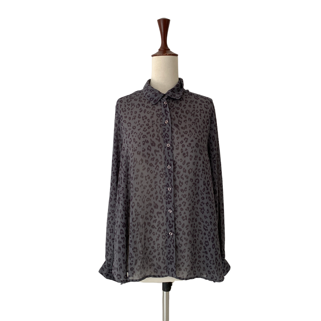 H&M Grey Animal Print Shirt | Gently Used |