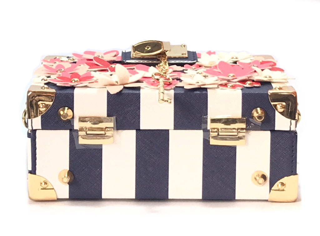 Aldo White & Blue Flower Encrusted Crossbody | Like New | - Secret Stash