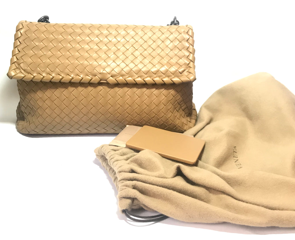 Bottega Veneta 'Olimpia' Medium Leather Shoulder Bag | Gently Used |