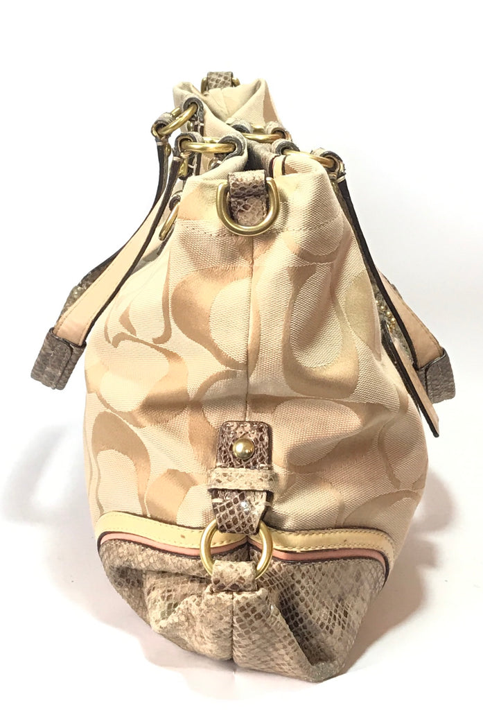 Coach Beige Monogram Shoulder Bag | Pre loved | - Secret Stash
