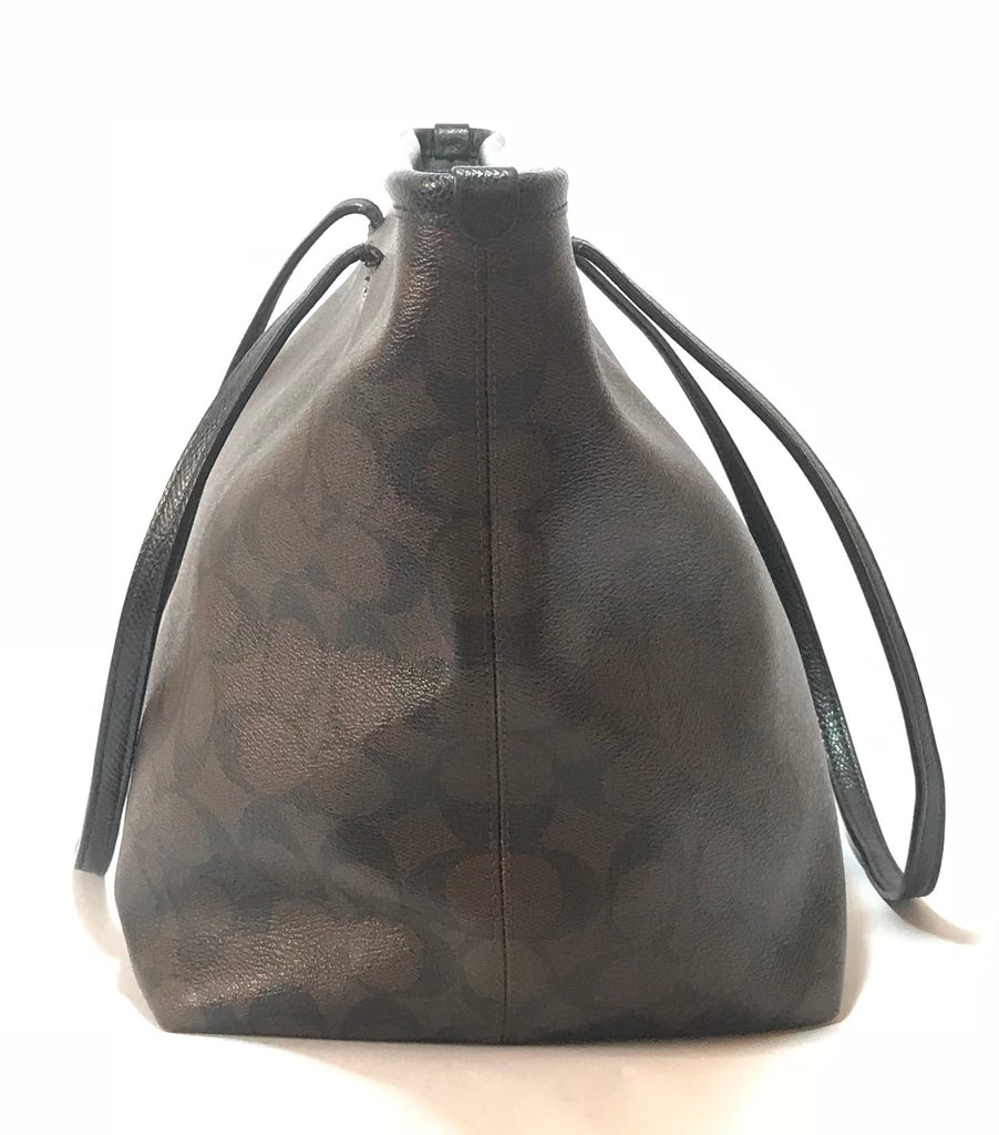 Coach Signature Monogram Canvas Tote | Pre Loved | - Secret Stash