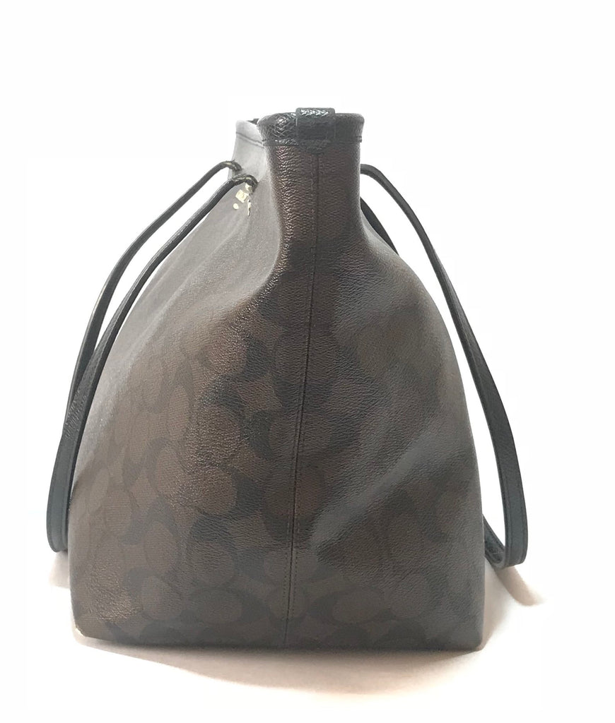 Coach Signature Monogram Canvas Tote | Pre Loved | - Secret Stash