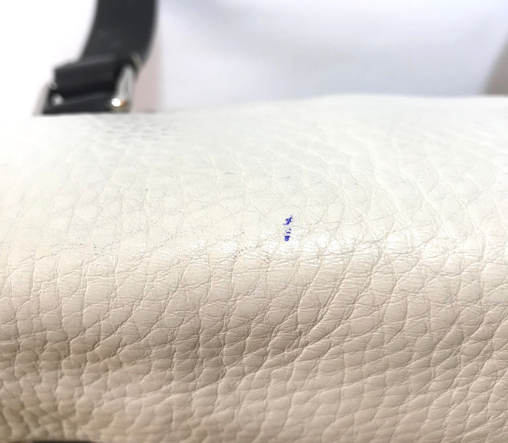 Coach White Pebbled Leather Shoulder Bag | Pre Loved | - Secret Stash