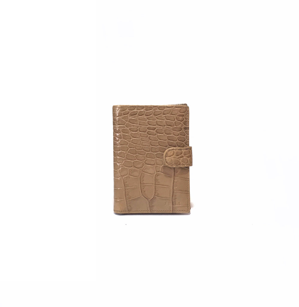 Furla Tan Leather Croc Print Wallet | Gently Used |