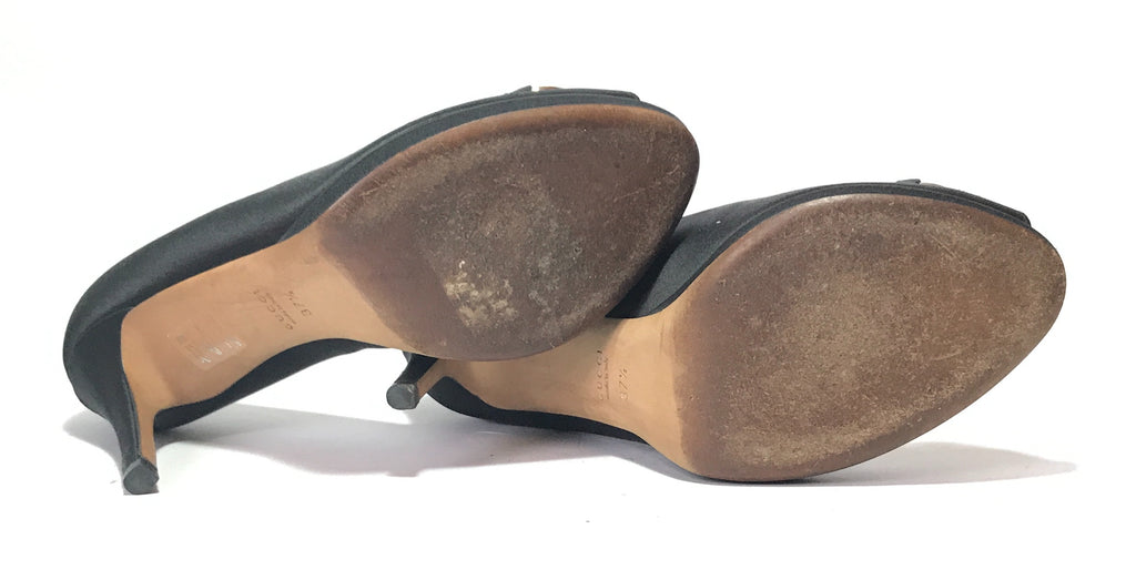 Gucci Black Satin Crystal Horse-bit Peep Toe Pumps | Pre Loved |