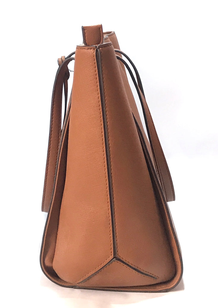GUESS Tan Tote Bag | Gently Used |