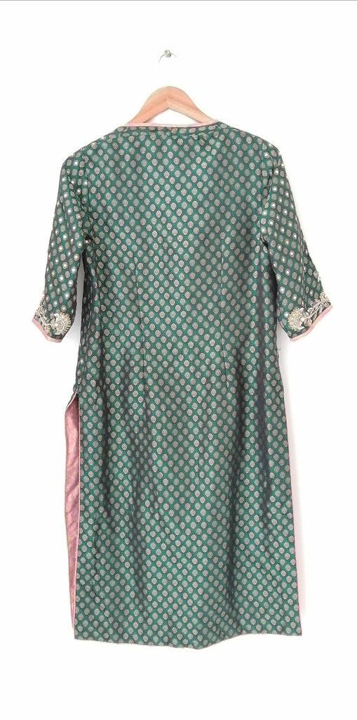 Nomi Ansari Emerald & Pink Jamawar Outfit