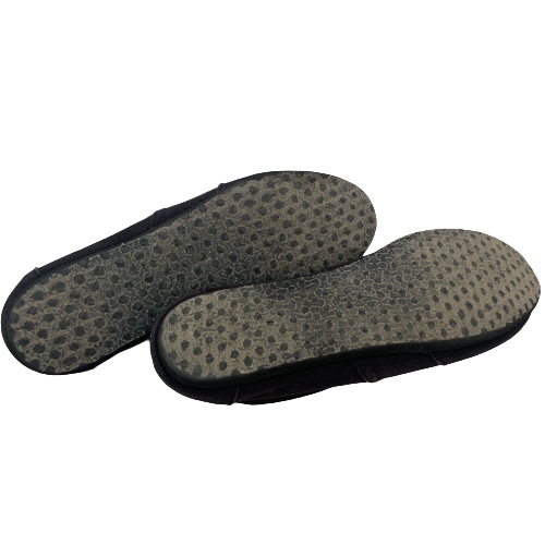 TOMS Black Canvas Shoes | Pre Loved |