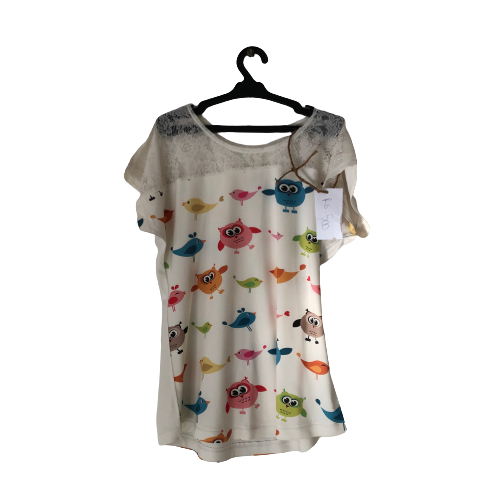 White top with multiple birds and net collar