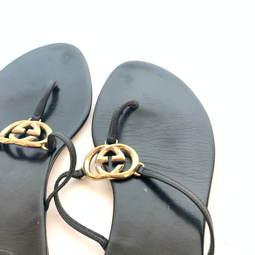 Gucci Black Leather Interlock Logo Sandals | Pre Loved |