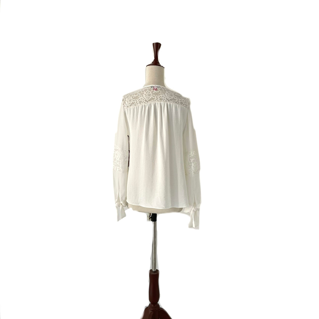 Vince Camuto Ivory Lace Top | Brand New |