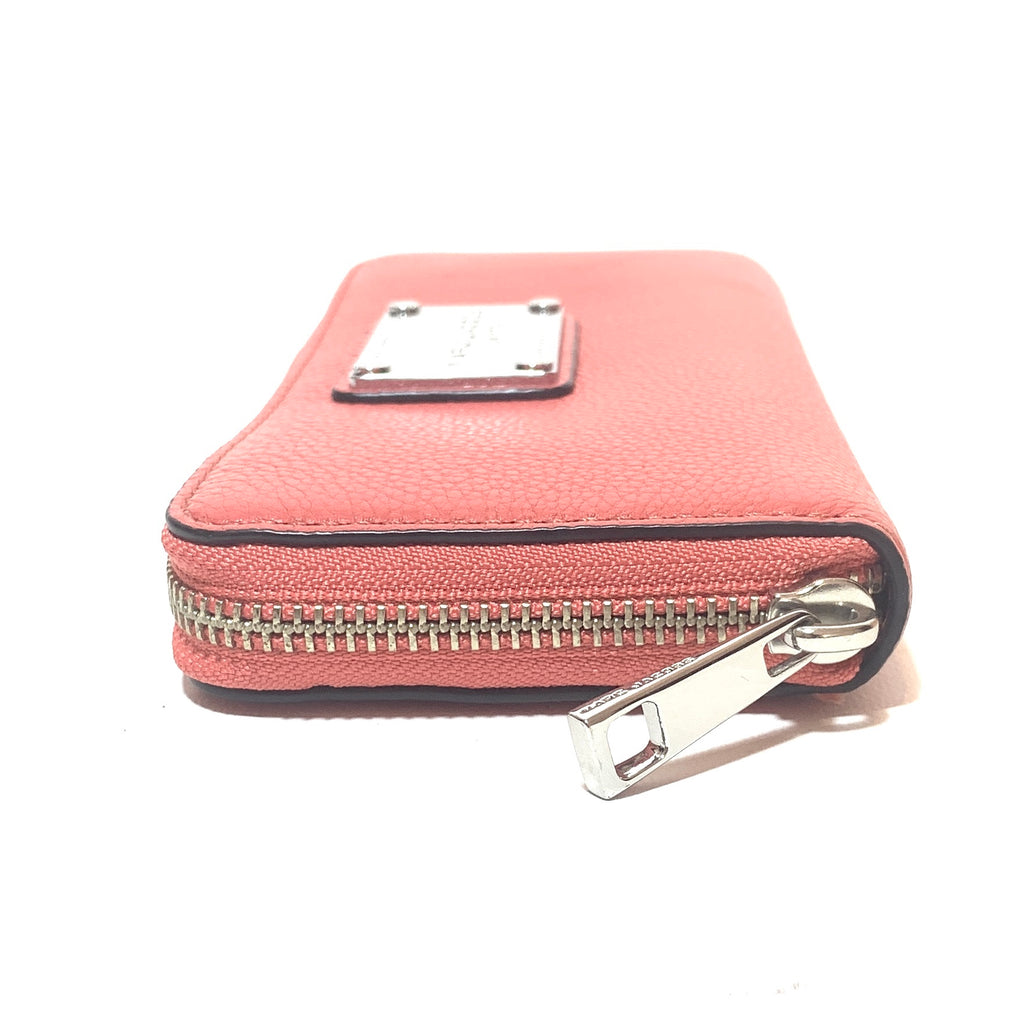 Marc Jacobs Coral Pebbled Leather Ziparound Wallet | Gently Used |