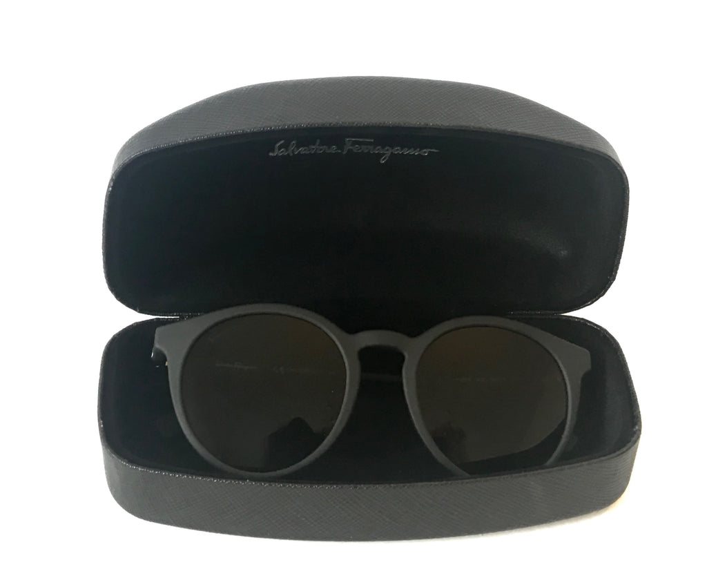 Salvatore Ferragamo SF837S Unisex Sunglasses | Brand New |
