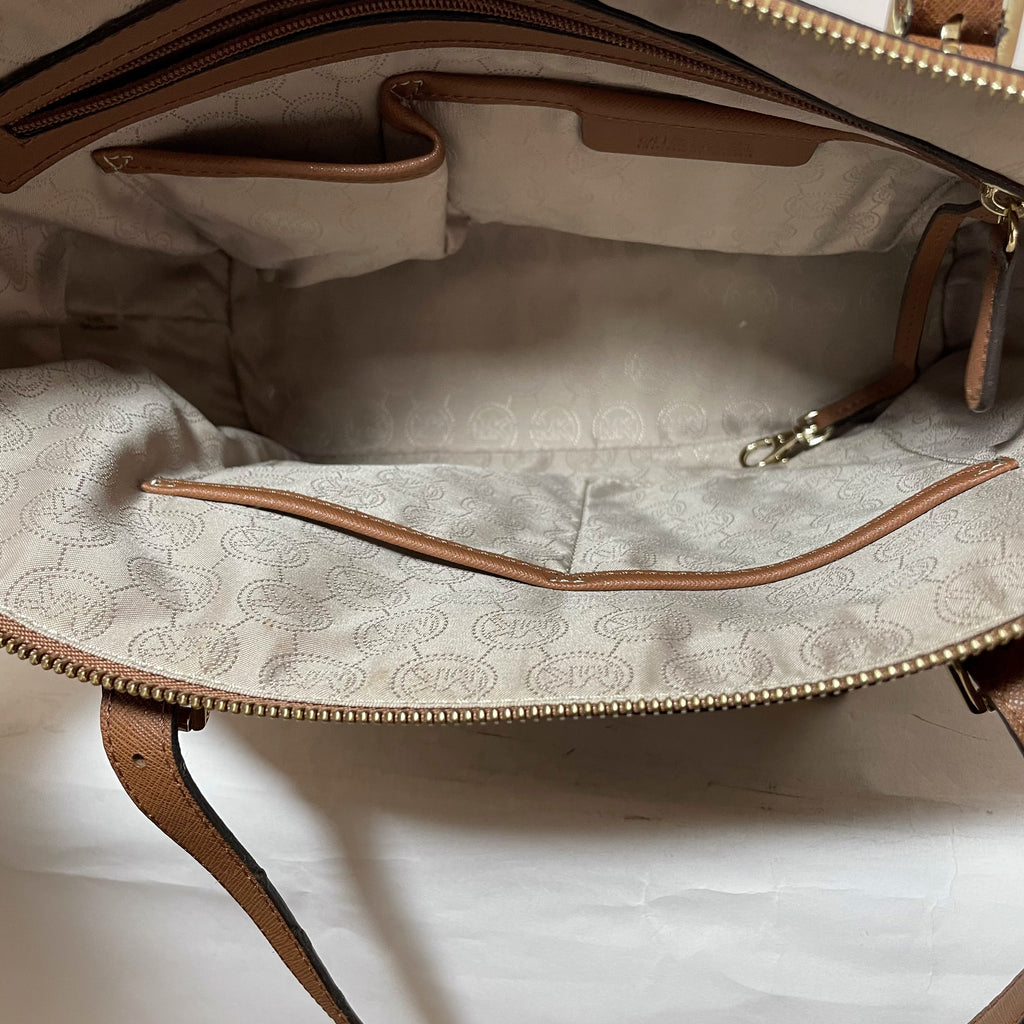 Michael Kors Tan Jet Set Medium Zip Tote | Pre Loved |