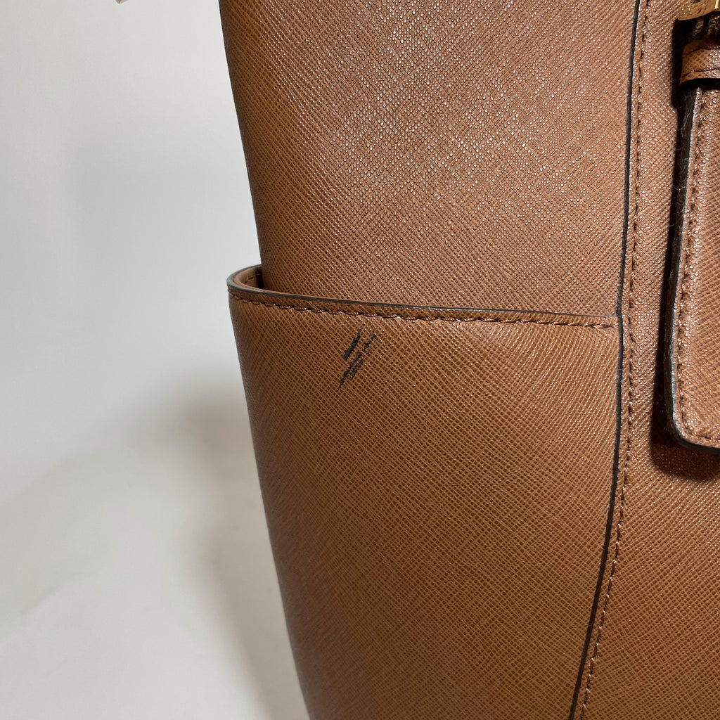 Michael Kors Tan Jet Set Medium Zip Tote | Pre Loved |